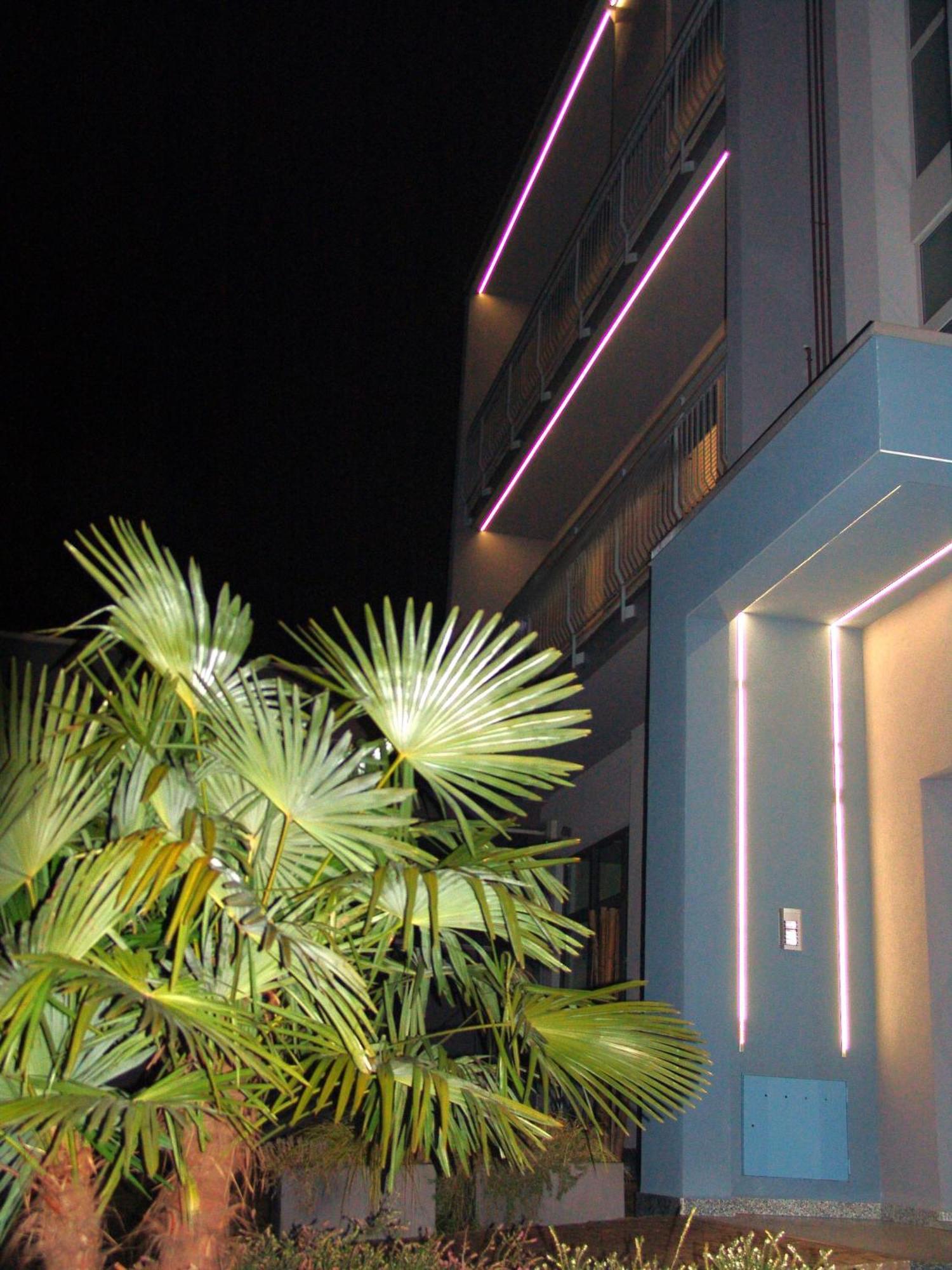 Modern Apartment Luci & Stelle Near Lake Como Nibionno Exterior photo