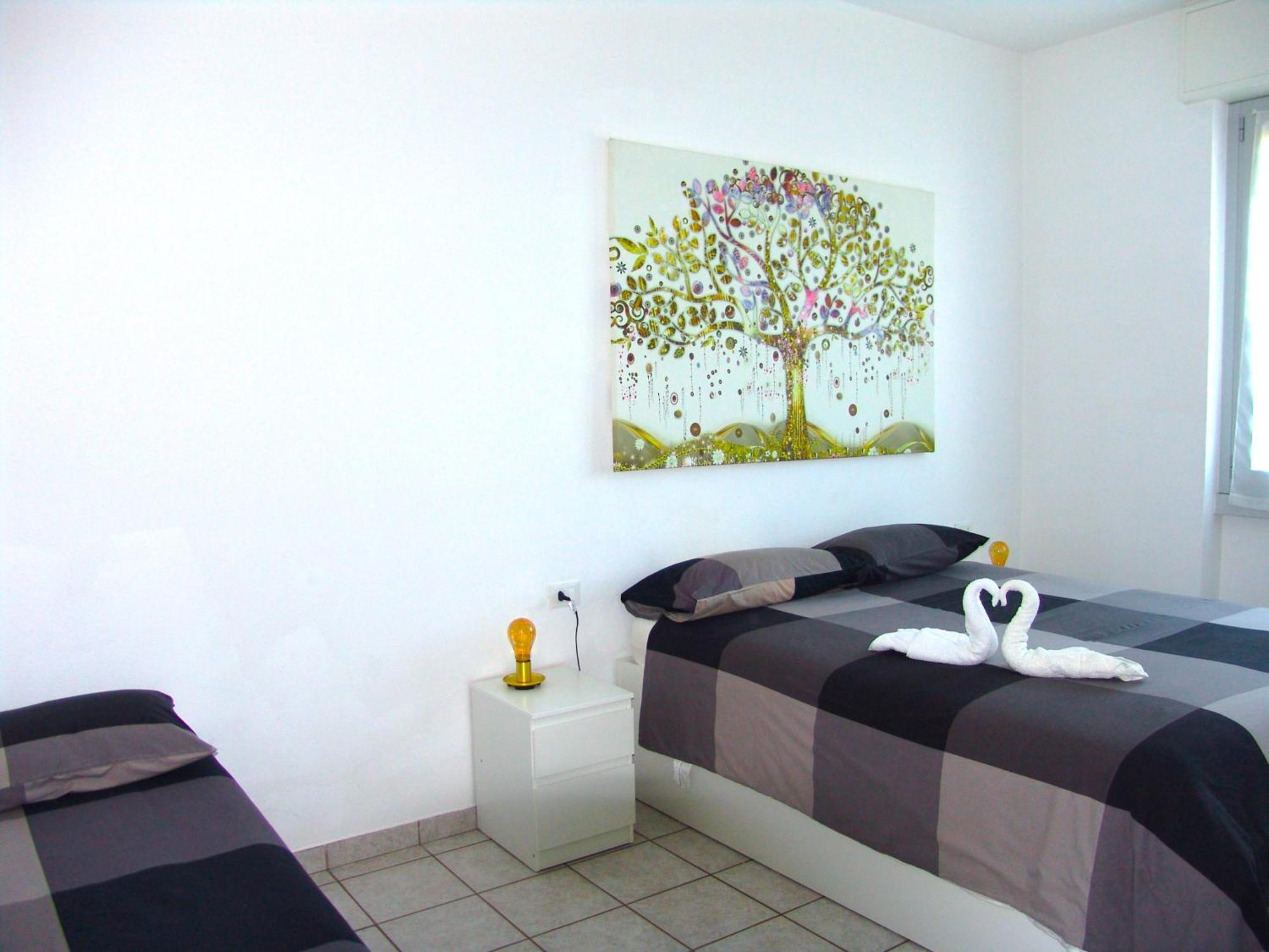 Modern Apartment Luci & Stelle Near Lake Como Nibionno Exterior photo